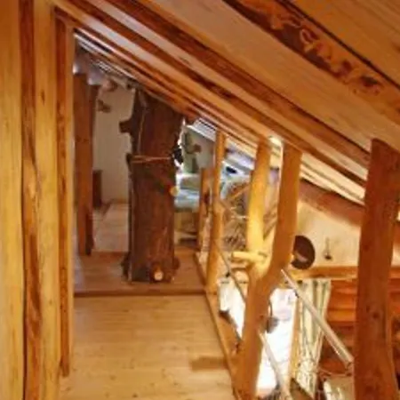 Fuste Insolite Avec Balcon Et Terrasse Dans Les Vosges - Fr-1-589-241 Le Tholy