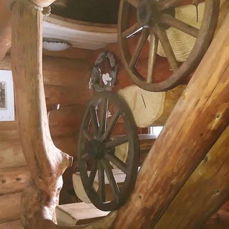 Fuste Insolite Avec Balcon Et Terrasse Dans Les Vosges - Fr-1-589-241 Holiday home *