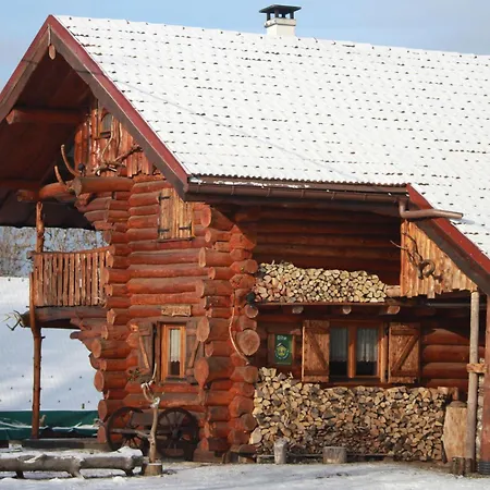 Fuste Insolite Avec Balcon Et Terrasse Dans Les Vosges - Fr-1-589-241 * Le Tholy