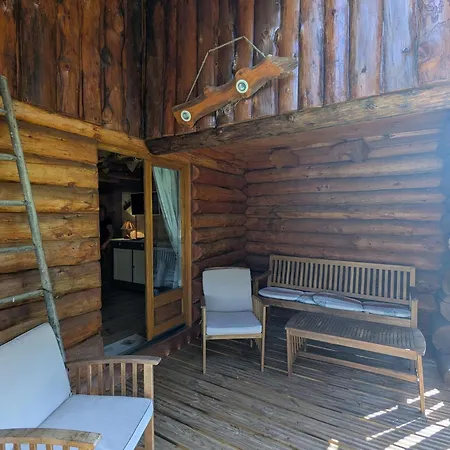 Fuste Insolite Avec Balcon Et Terrasse Dans Les Vosges - Fr-1-589-241 *