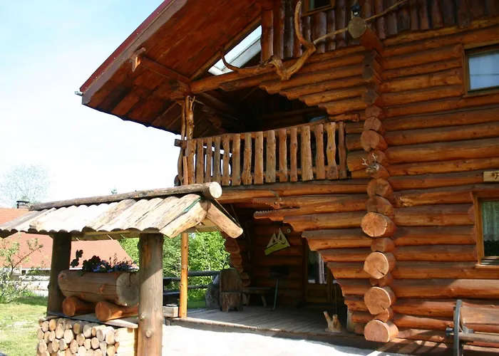 Fuste Insolite Avec Balcon Et Terrasse Dans Les Vosges - Fr-1-589-241 勒索里