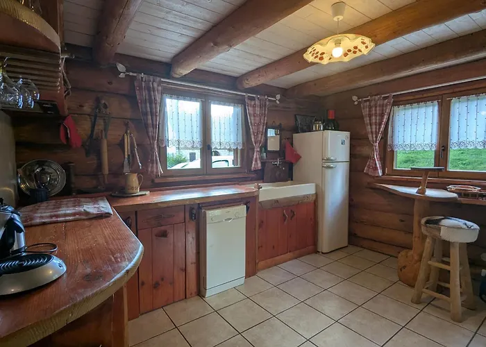 度假居 Fuste Insolite Avec Balcon Et Terrasse Dans Les Vosges - Fr-1-589-241 *