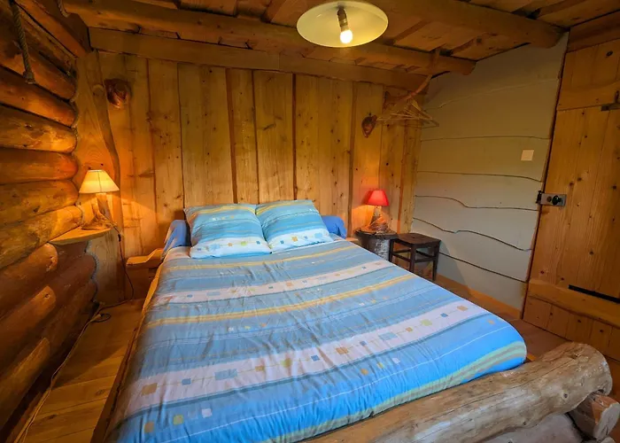 Fuste Insolite Avec Balcon Et Terrasse Dans Les Vosges - Fr-1-589-241 * 勒索里