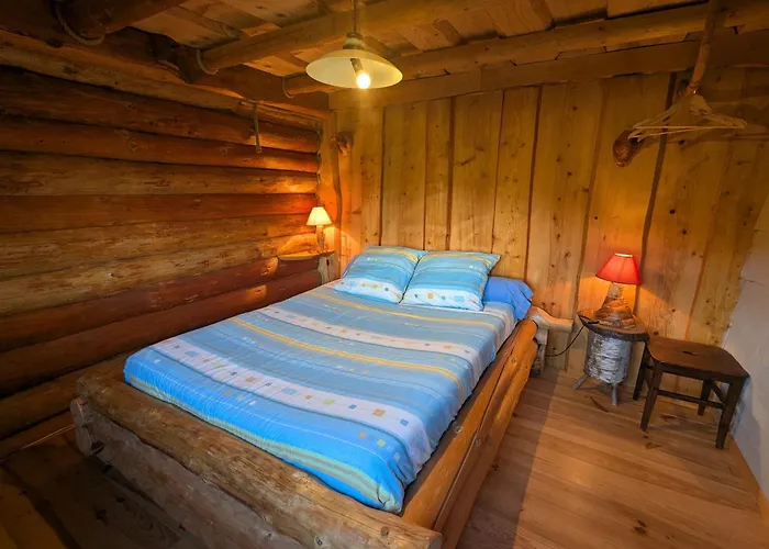 Fuste Insolite Avec Balcon Et Terrasse Dans Les Vosges - Fr-1-589-241 度假居 勒索里