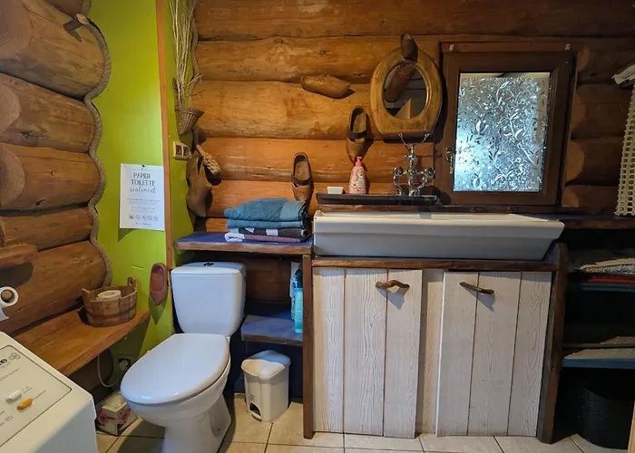 度假居 Fuste Insolite Avec Balcon Et Terrasse Dans Les Vosges - Fr-1-589-241 勒索里